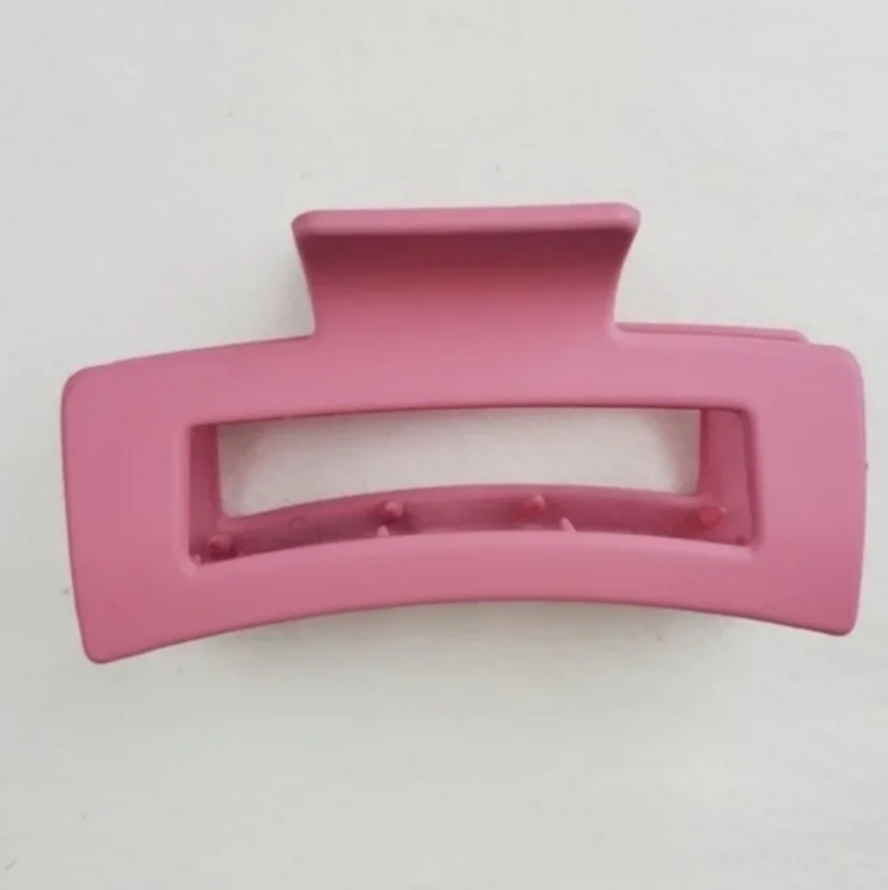 N/A claw clips
